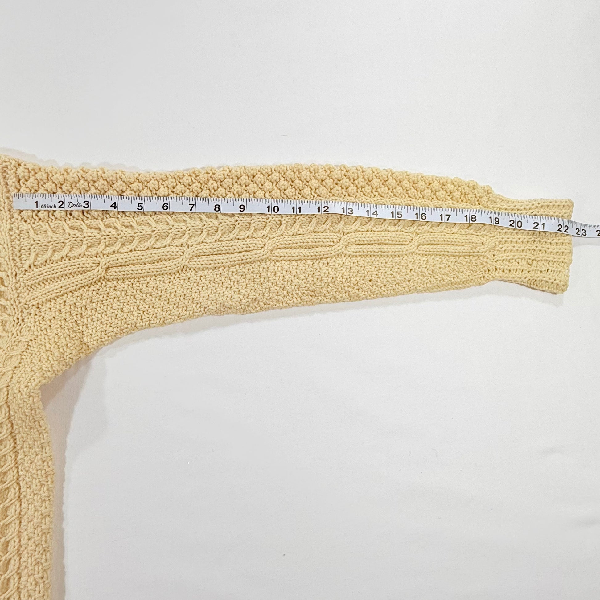 Vintage 90s Donegal Ivory Hand Knitted Sweater Sleeve length