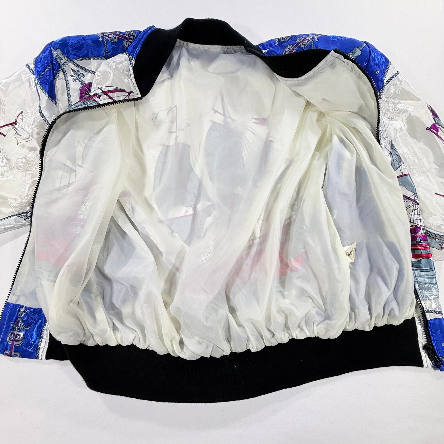 Nylon lining 