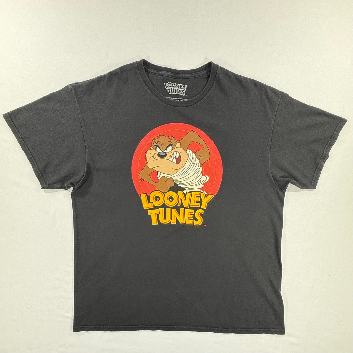 Vintage Looney Tunes 90s Black Graphic Print T-shirt Size XL Front