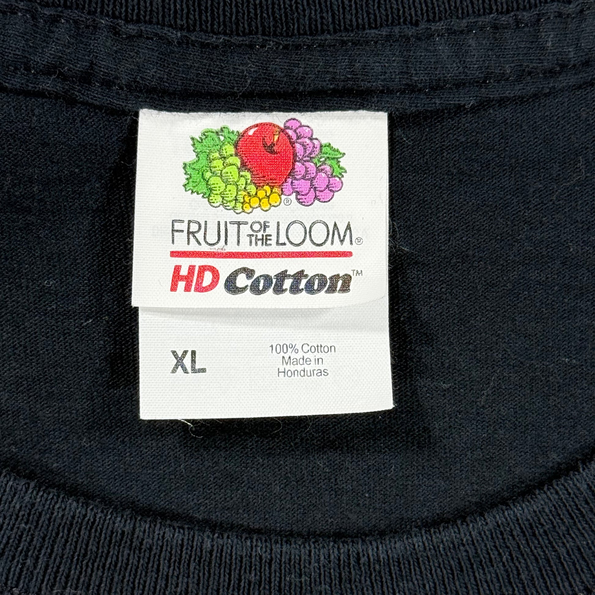 Label 'Fruit of the Loom HD Cotton' with size XL.